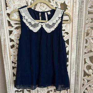 Lauren Conrad Pleated Navy Blue Lace Peter Pan Collar Top Holiday Blouse